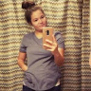 Meet your Posher, Alaina